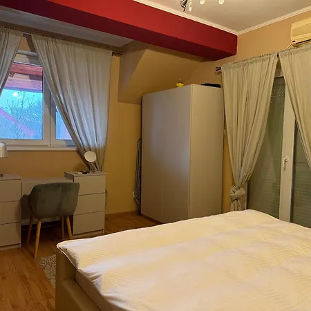 Nest Near Amazonia And Iulius Town Lägenhet Timişoara